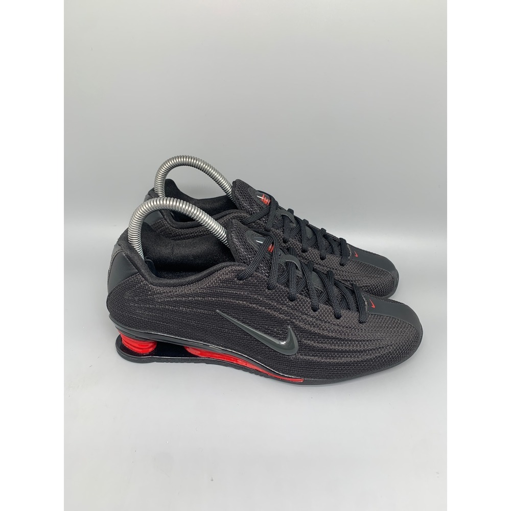 Nike Shox Z Bred Black Red Running Shoes HQ7540-002 Women's Sz 6.5